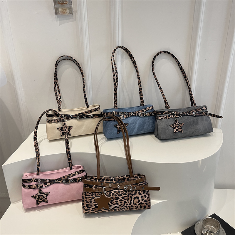 Trendy and Unique Cross-Border Handbag for Women, 2026 Summer New Leopard Print Color-Block Shoulder Bag, Commuting Underarm Bag