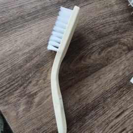 厂家直供老款式弯把鞋刷子硬毛竹制弯把洗衣刷清洁加厚竹刷子批发