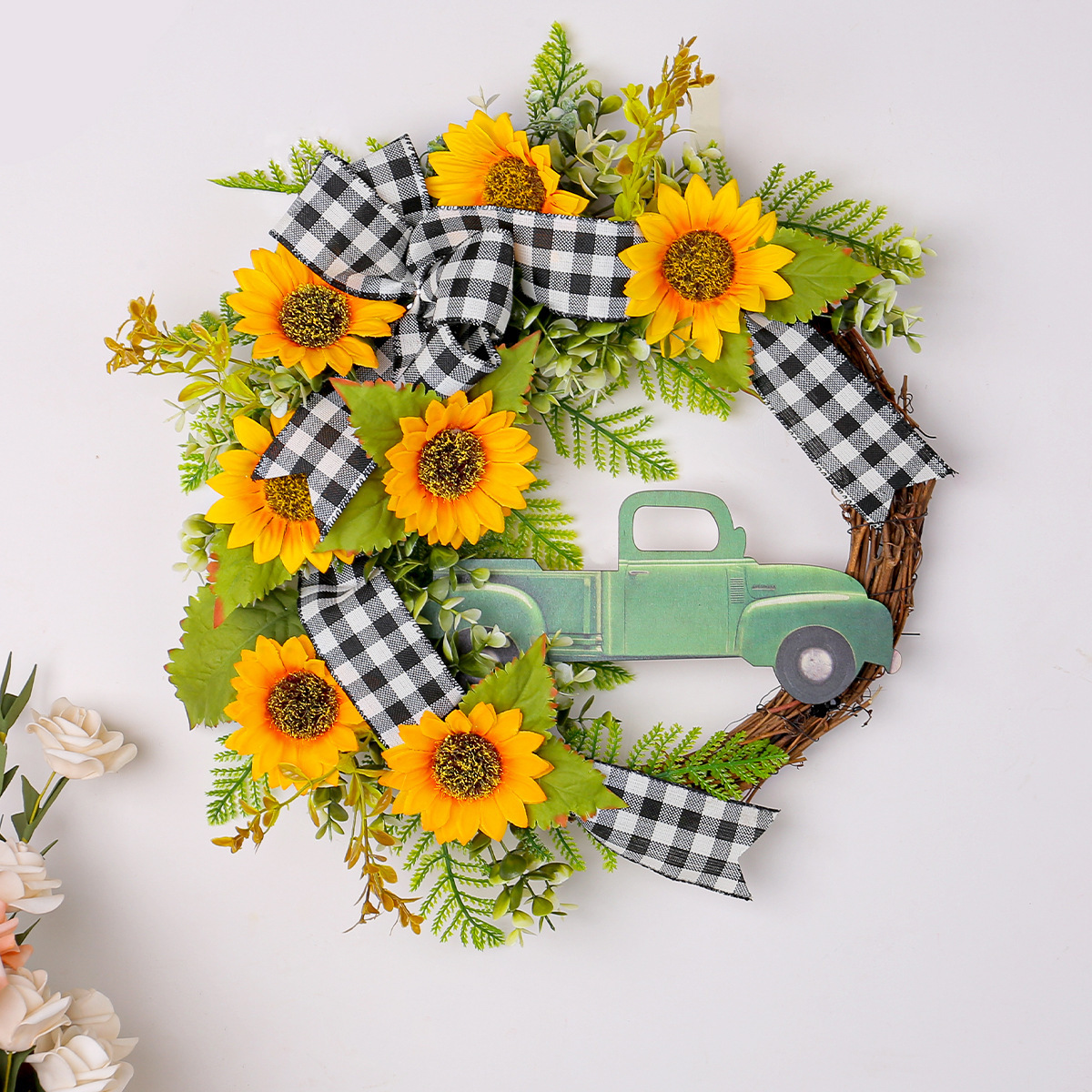 2024 venta cruzada de primavera caliente 520 guirlandas de decoración del festival de abejas girasol guirlandas de automóviles puerta colgante colgante de valla