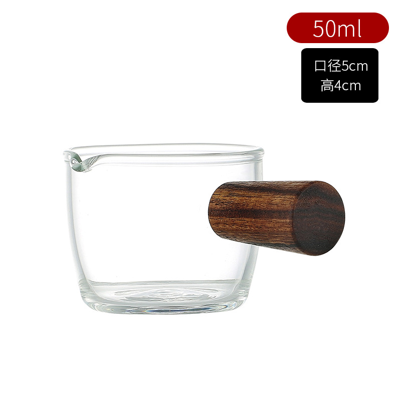 Tamaño pequeño 50ML con mango