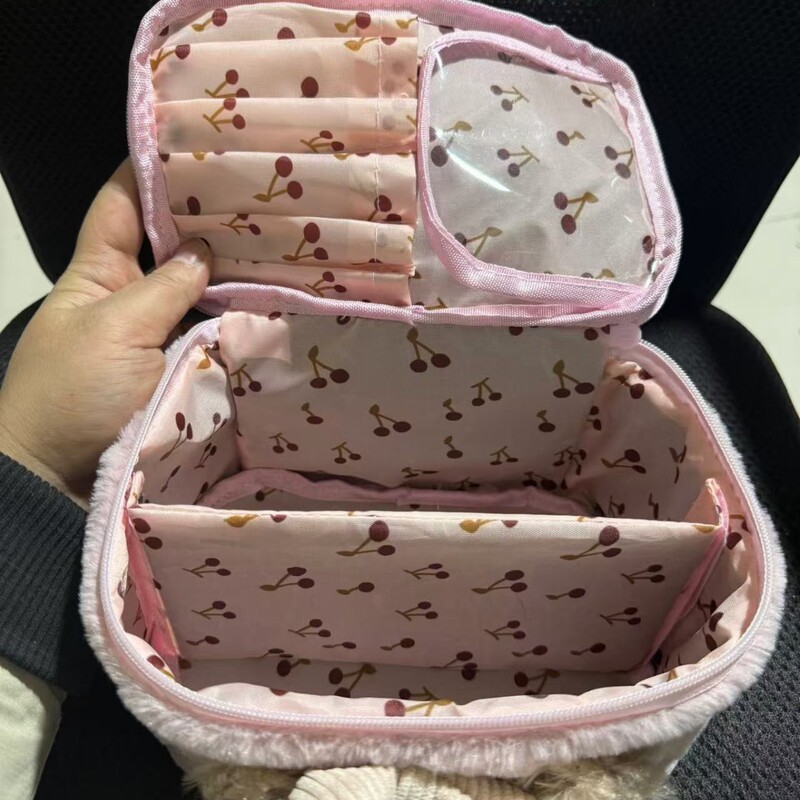 雪莉玫化妆包可爱小型手提包大容量便携毛绒卡通旅行化妆品收纳包|undefined
