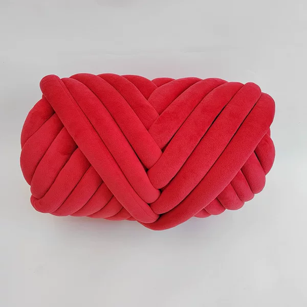 Velvet red - 3cm thick [about 8.5 meters long/take multiple shots without cutting]