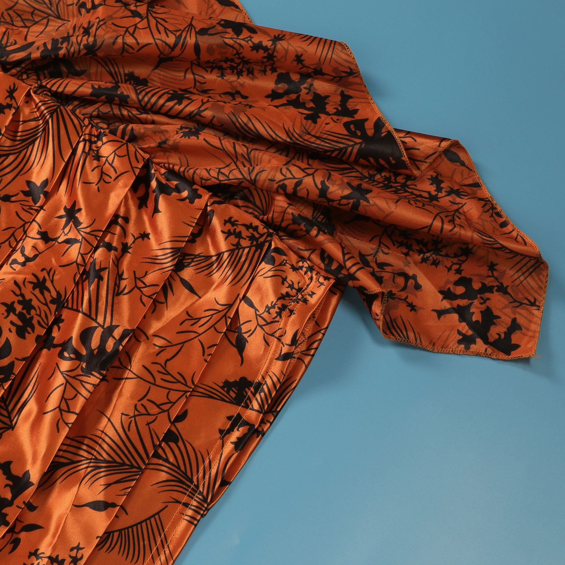 Women's Clothing Sexy Printed Ruffled Lantern Sleeve Hip Hugging Slim Fit Long Sleeve Dress_voghion.com