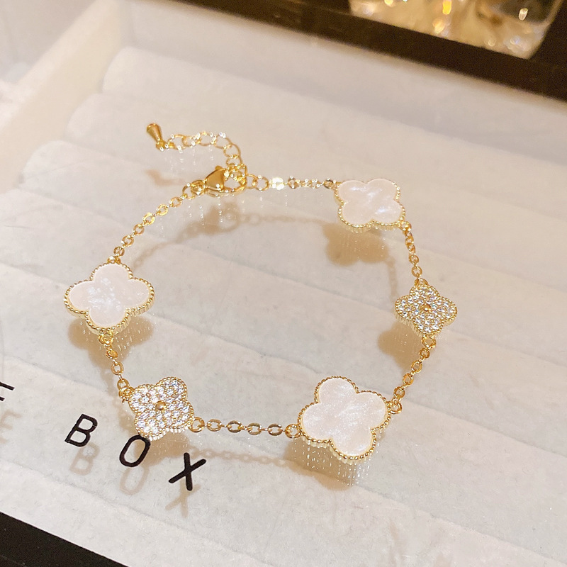 Pulsera de flores acrílicas de acero de titanio de estilo coreano simple pulsera ligera de lujo de alta calidad joyas al por mayor