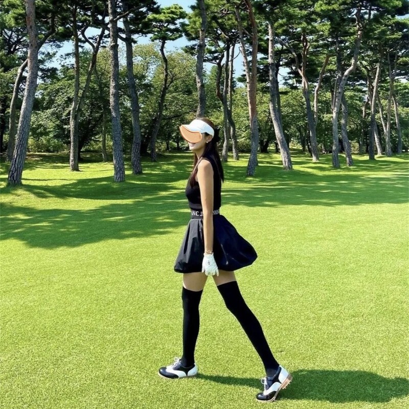 Magic Leggings 2-in-1 Jk Socks with Fake Over-The-Knee Design, Leg-Shaping Golf Women's Tights
