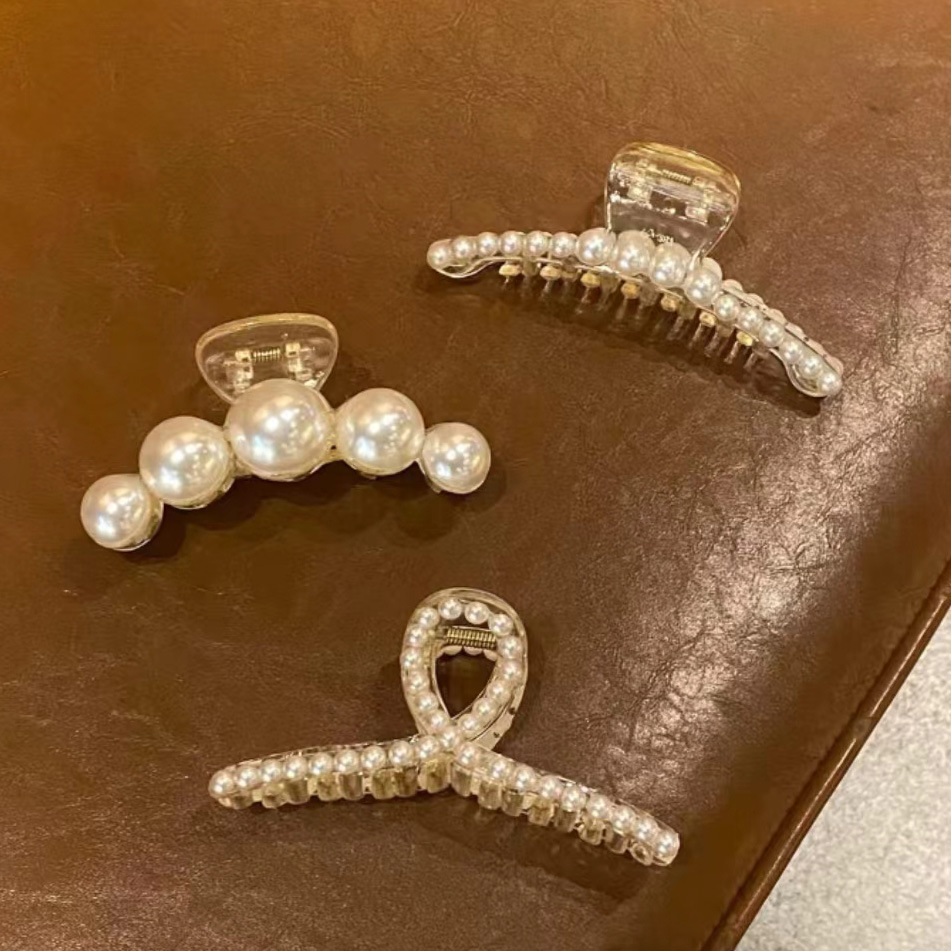 Sweet Korean Style Pearl Grace Barrettes