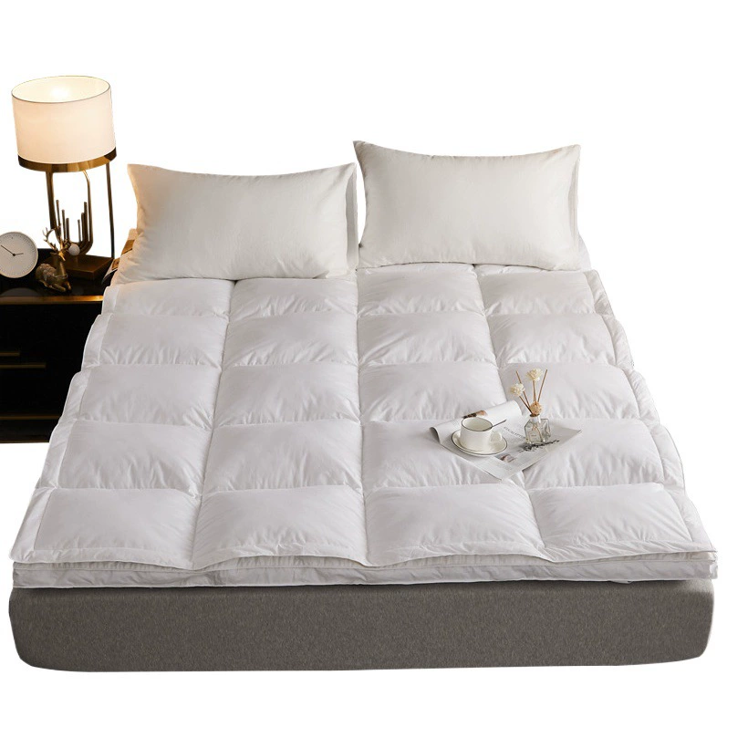 Подушка тюфяка пятизвездочного отеля Вяно вниз проложенная тюфяк студента 1,5 м тюфяка домочадца кровати 1,8 м