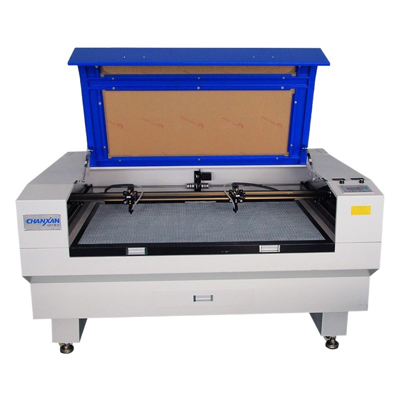 Máquina cortadora de juguetes de terciopelo con cuello de piel y toalla para alfombras, máquina cortadora láser de doble cabeza para ropa de felpa totalmente automática