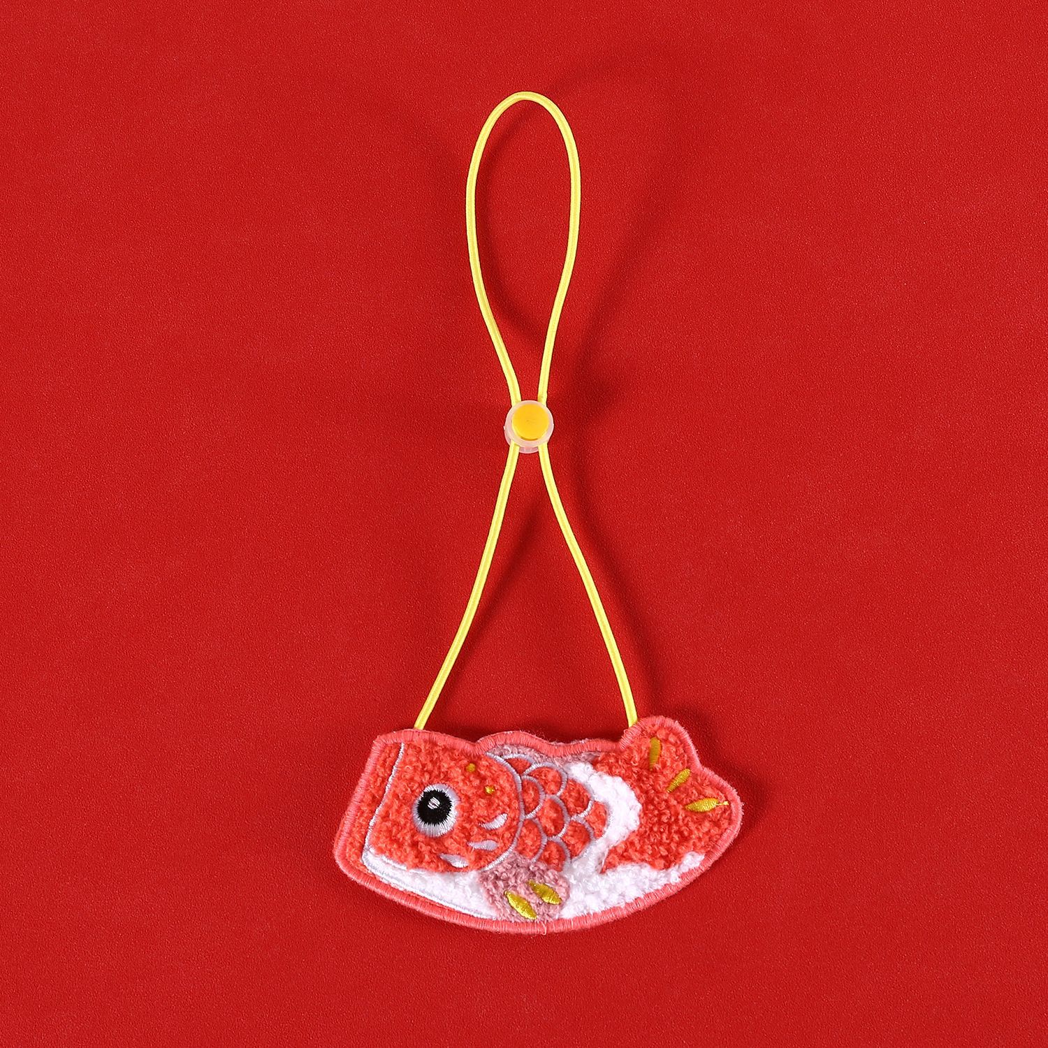 Embroiderado Koi Bib