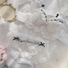 新款日系软妹少女风文胸性感蕾丝可爱公主无钢圈聚拢纯欲内衣套装