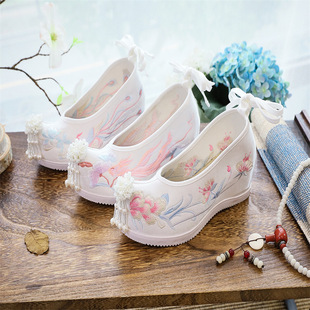 Han element women's cloth shoes ancient spring, summer and autumn shoes new 3cm inside increased women's shoes manufacturers spot