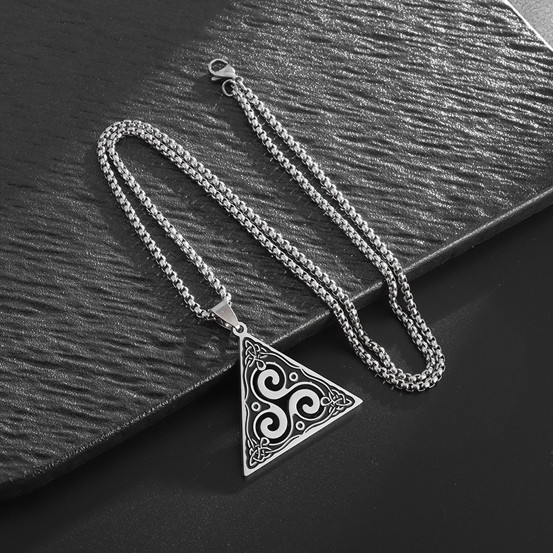 20g Weight Titanium Steel Pendant Material Pendant Necklace Classification Titanium Steel Chain Material 1 Piece Quantity Hip-Hop Retro Witches Knot Titanium Steel Plating Men's Pendant Necklace