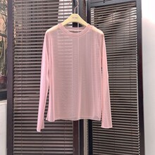 �S�����l�����L��t��Ů�ļ�����΢͸������ǹ�ɫ���{���W������
