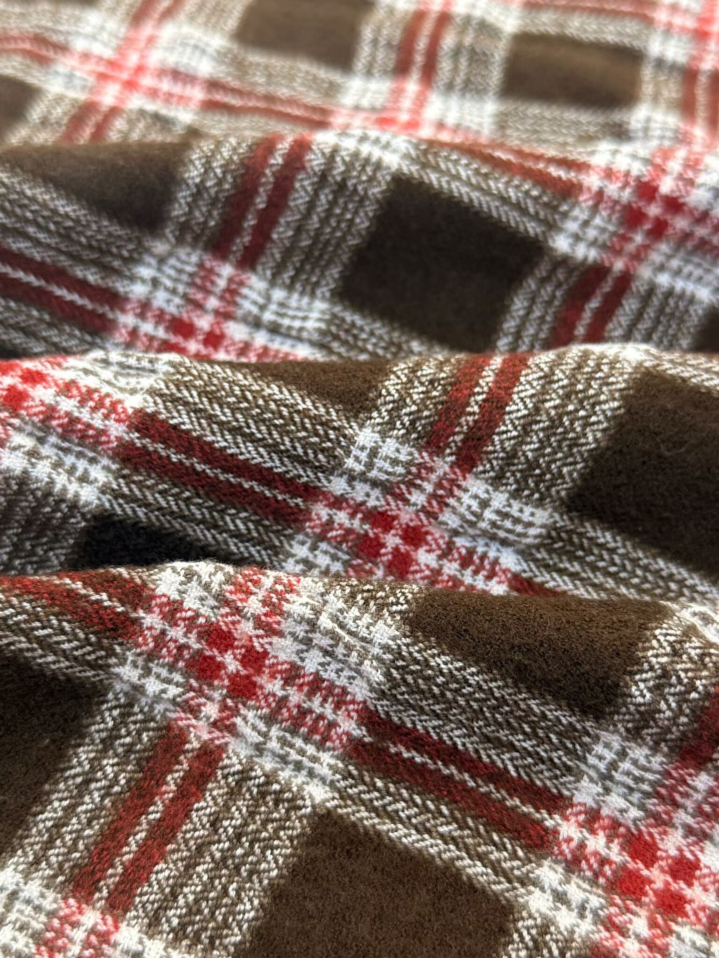 F51AE5E5B493DFA3D99A7809DF63AC