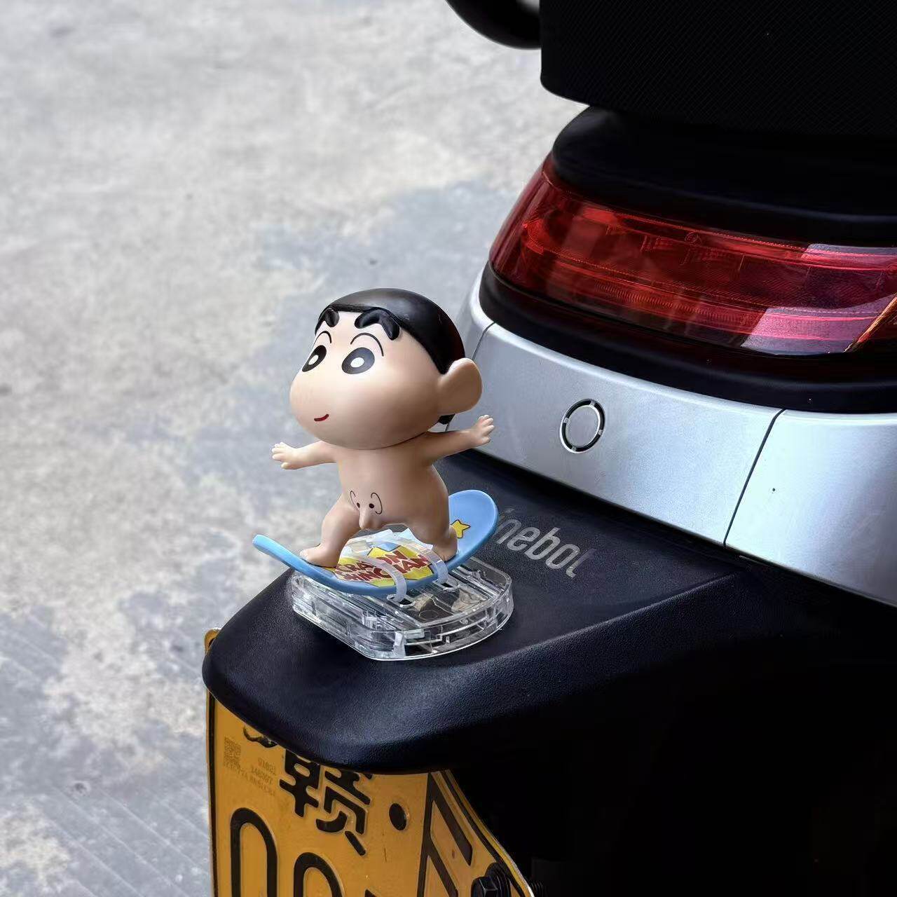Summer Surfing Crayon Shin-Chan Car Ornaments Car Rear Decorations Electric Vehicle Car Hanging Decorations Modification Ornaments Decoration