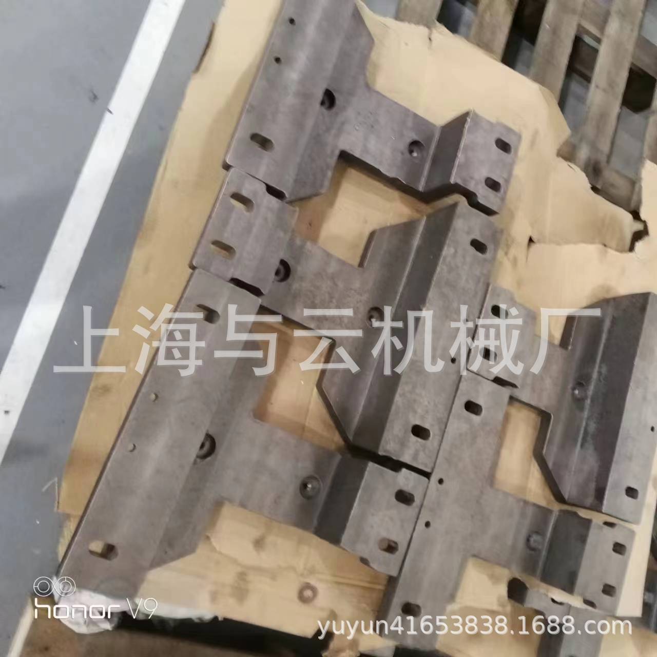 铸造厂家供应球墨铸铁翻砂铸造    聚脂砂灰铁铸件