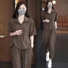 年齢を軽減するファッショナブルなシャツハーレムスーツ2025新しい女性の夏服とファッショナブルでスタイリッシュなツーピーススーツの完全なセット