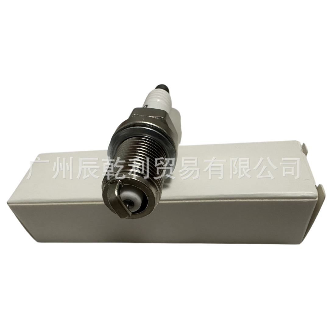90919-01210/Sk20R11 Iridium Spark Plug Suitable for Toyota Camry, Source Manufacturer, Quality Assurance
