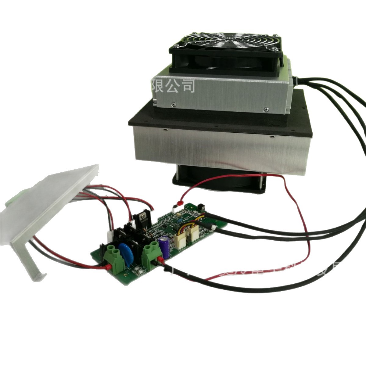 机柜空调---供应半导体制冷器,空调器