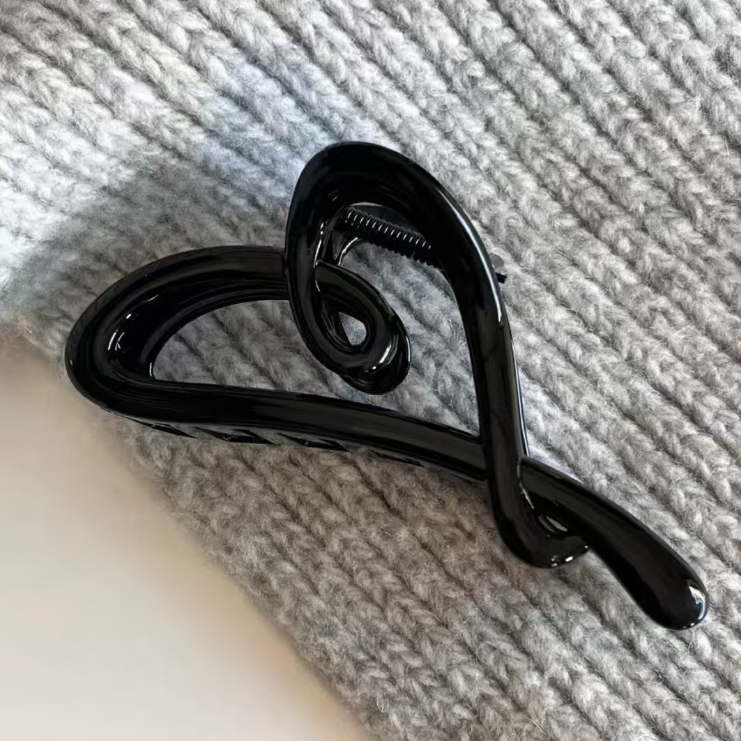 Glossy black heart