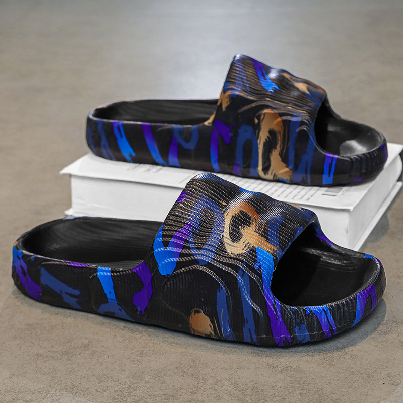 Chanclas para hombre verano nuevo estilo ropa exterior zapatillas deportivas de playa resistentes al desgaste adolescente pisando mierda camuflaje trapeador de coco