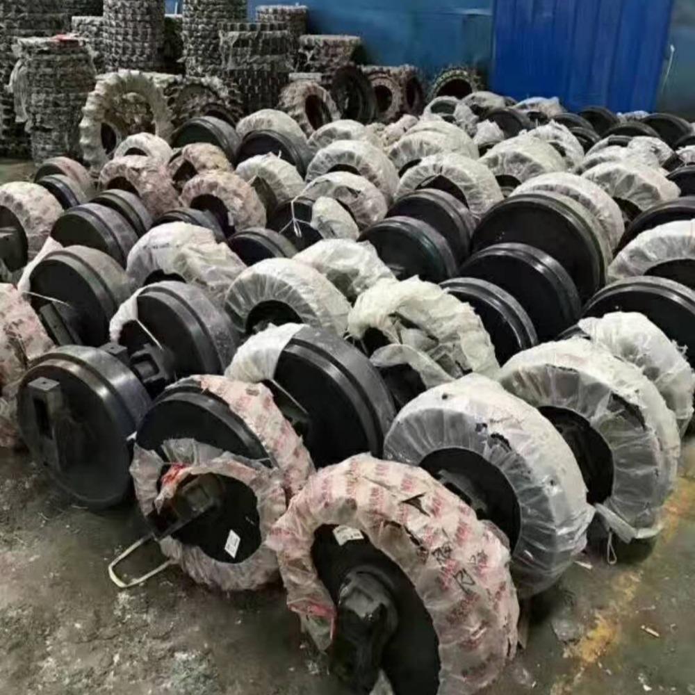 厂家长期供应挖掘机pc60-7引导轮 四轮一带  各机型挖掘机底盘件
