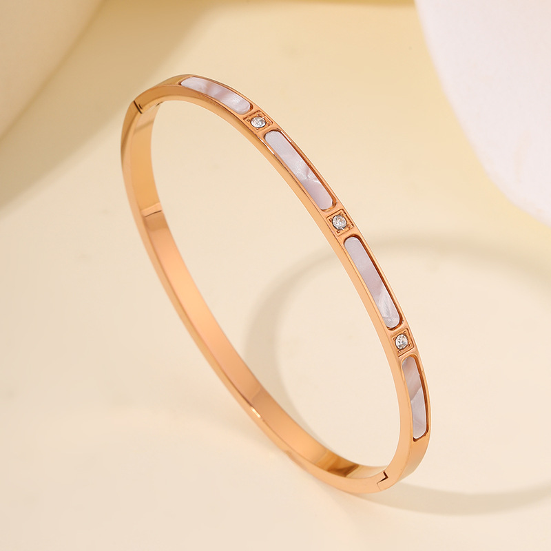 Brazalete de acero inoxidable conchas espaciadas brazalete de diamantes para niñas de alto nivel brazalete de oro rosa joyas de venta caliente transfronterizas