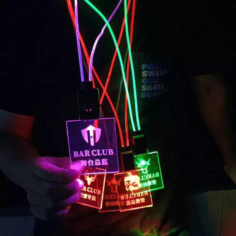 USB充电亚克力发光工作牌 LED夜光挂牌 酒吧KTV发光挂绳 可定logo