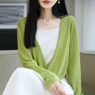法式交叉V领针织衫女设计感百搭套头长袖T恤罩衫早秋高腰短款上衣