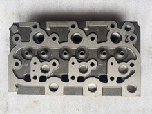 适用L1802 L2002 L2202 L2402 D1302 D1401 D1402 缸盖