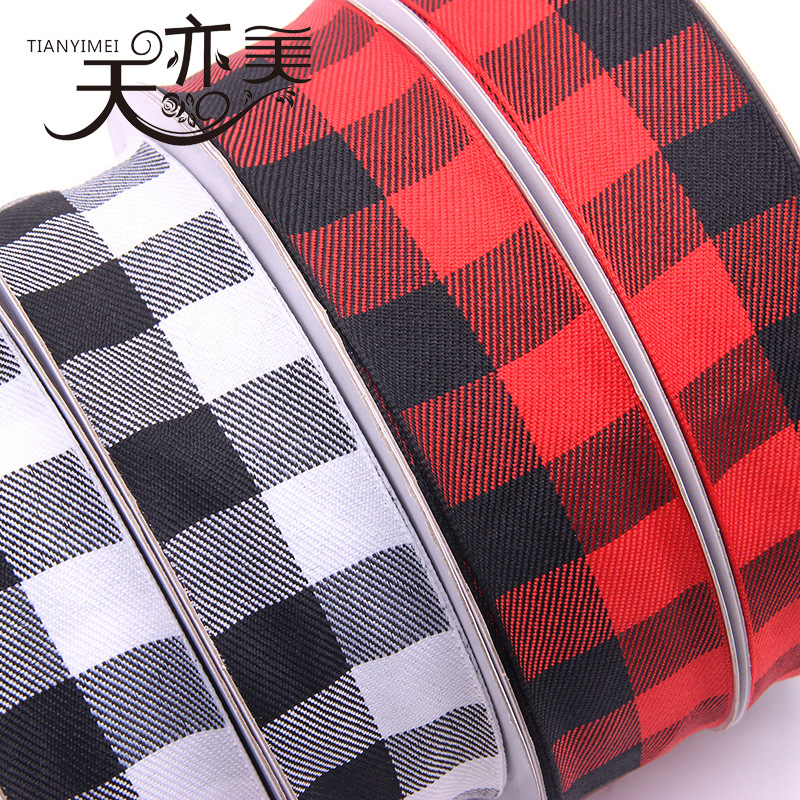 Tianyi Mei cinta en stock 4cm de punto a cuadros blanco y negro cinta caja de regalo de juguete cinta roja y blanca cinta escocesa