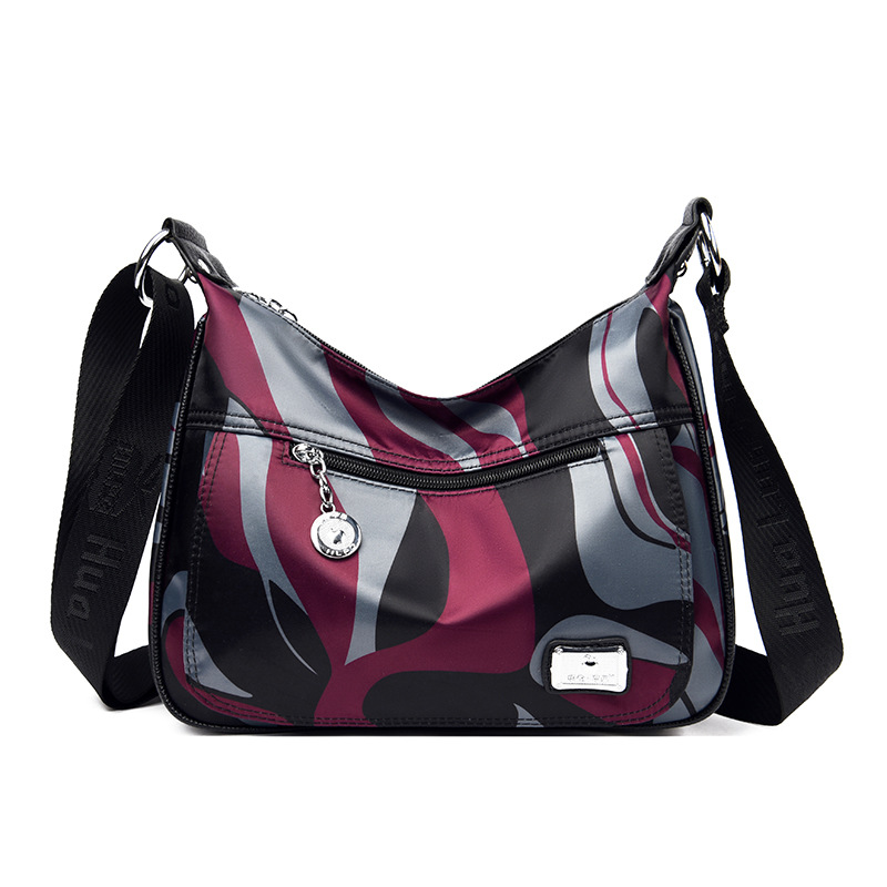 검은 골판지 직물