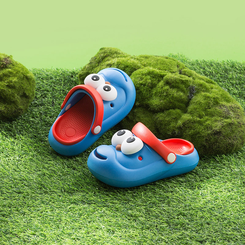 Zapatillas para niños EVA, niños, niñas, lindos ojos grandes, zapatos con agujeros de dibujos animados, niños grandes, sandalias y zapatillas de suela blanda