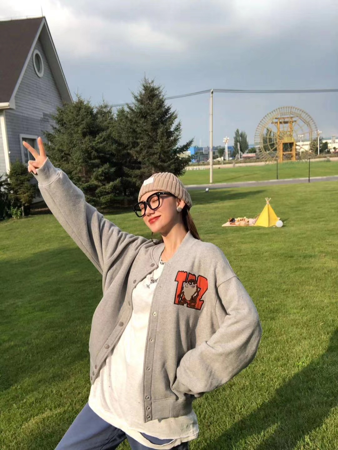 aimeewq春季新款重工刺繡大牙狗休閑夾克棒球服上衣外套