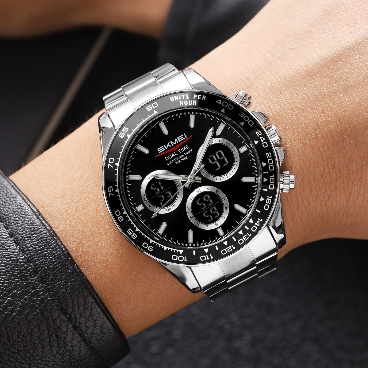 Momento de belleza hombre reloj de correa de acero plateado de negocios reloj deportivo multifuncional nocturna impermeable reloj de hombre al por mayor transfronterizo