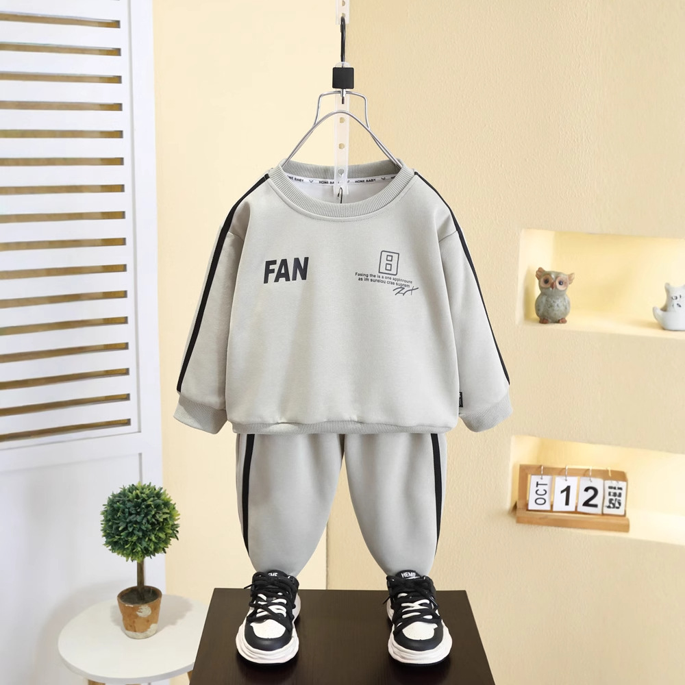 7500 traje de suéter de primavera para niños 2025 nueva ropa para niños estilo occidental ropa deportiva de primavera y otoño traje de dos piezas para bebés
