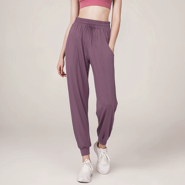 5092 dark purple trousers