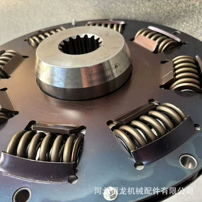 Clutch master cylinder series coupling