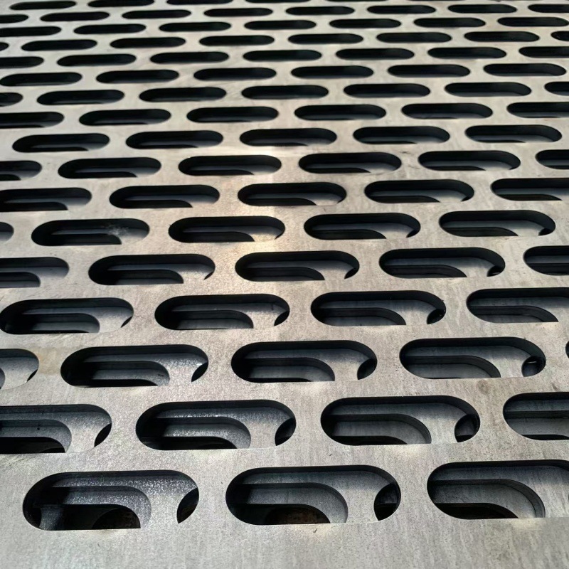 304不锈钢振动筛网板烟草搅拌网石膏机网板指甲孔冲孔板异形定制