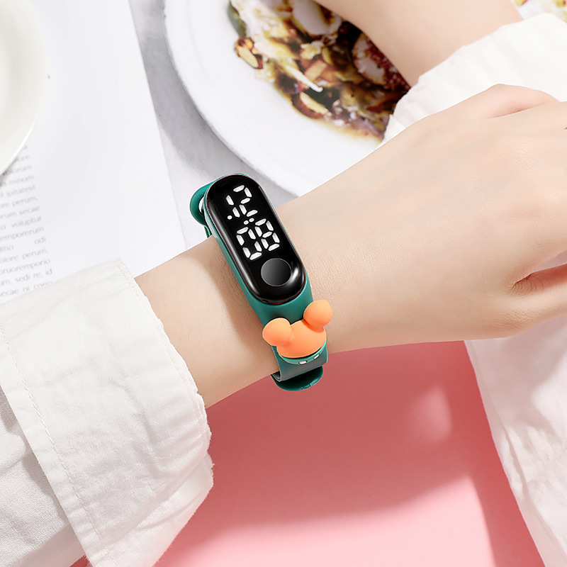 Doll bracelet