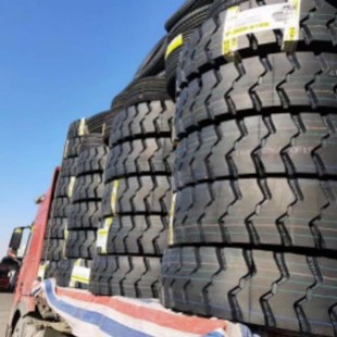Double Money Brand Doublecoin Truck Tires 12R22.5-12 ★ ★   (Mr300) Steel Wire Tires Four Wires