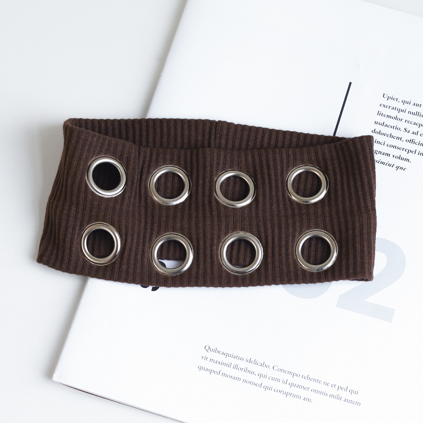 Cruz de fronteras europea y americana punk estilo retrógrado metal rock tocado de estilo amplio borde elástico transpirable correa de pelo para mujeres