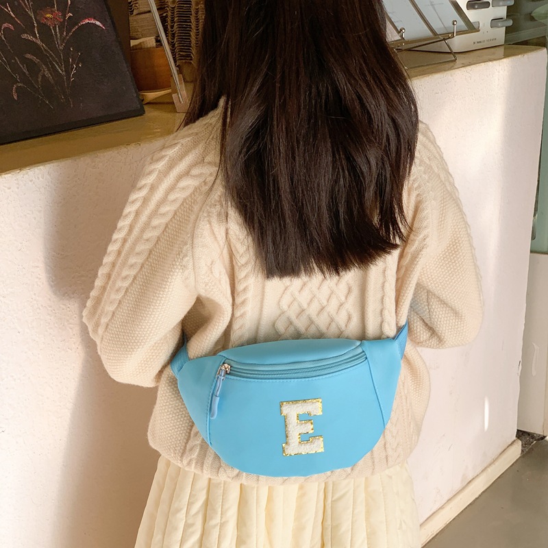 letras de moda para niños y niñas bolsas de cintura de nicho de diseño para niños bolsas de hombro para niños bolsas de pecho de comercio exterior transfronterizo