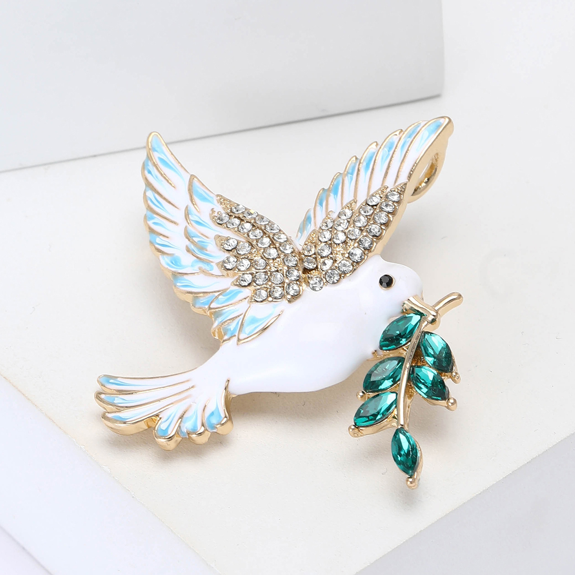 New Stylish and Exquisite Alloy Enamel Dove Brooch, Versatile and Elegant, Suitable for Women's Sweaters and Coats, Decorative Pin