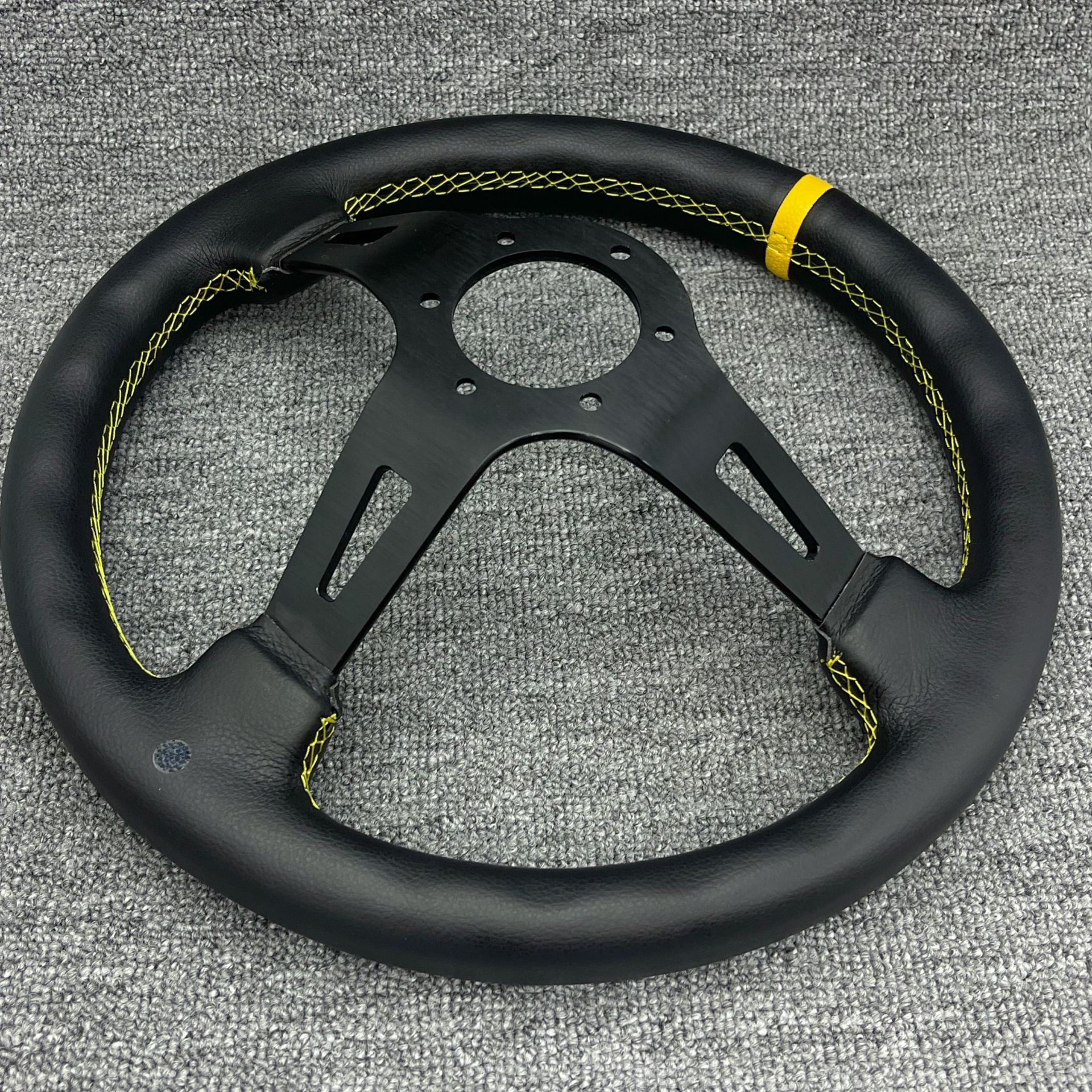 Cross-border direct sales of car modification MOMO steering wheel 14 inch 340mm personalized racing drift deep concave steering wheel