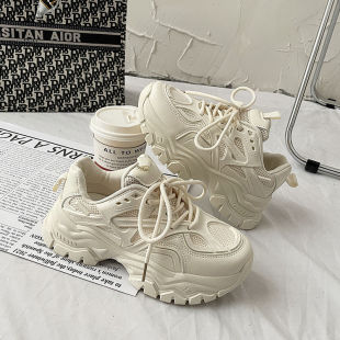 �����ϵ�ЬŮ�Ĵ����¿�С�������ߺ�����e�\��Ь�ܲ�Ь