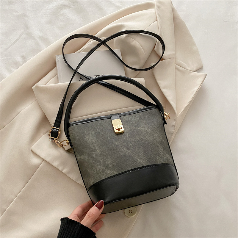 Otoño y invierno Meirad bolsos de mano para mujeres 2024 invierno nuevo estilo nuevo estilo de moda retro bolsos de balde bolsos de mochila para mujeres