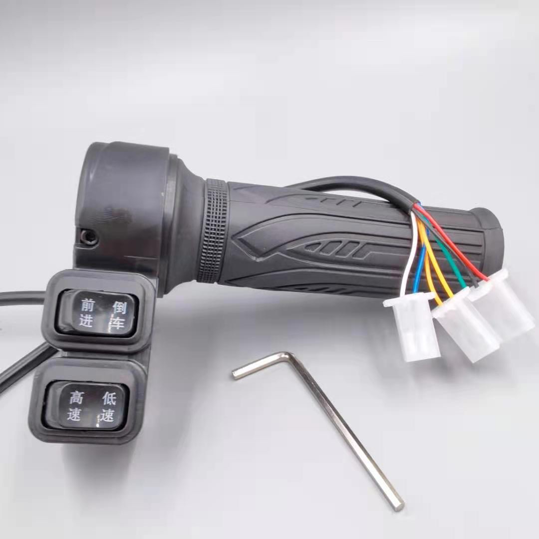 Manija de la bicicleta eléctrica manija de la puerta del aceite batería controlador de velocidad del coche manija de aceleración triciclo que invierte la manija de tres velocidades