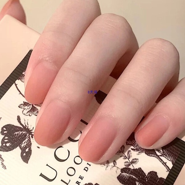 Dopamine Manicure Wearable Nails Short Student Party Nail Patches 2025 New Oval School Wearable Nails