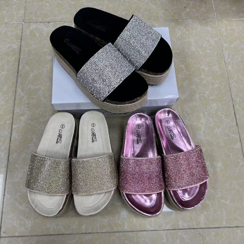 Foreign Trade Thick Bottom Rhinestone Middle Heel Sequin Slippers Casual Withdrawal Cabinet Try-on Shoes Fashion Original Single One-word Drag Women's Sweet Foreign Trade Thick Bottom Rhinestone Middle Heel Sequin Slippers Casual Withdrawal Cabinet Try-on Shoes Fashion Original Single One-word Drag Women's Sweet